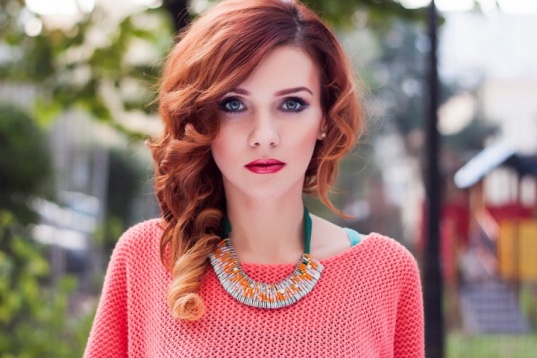 Lavinia Gherghina // Metamorfoză în oglindă