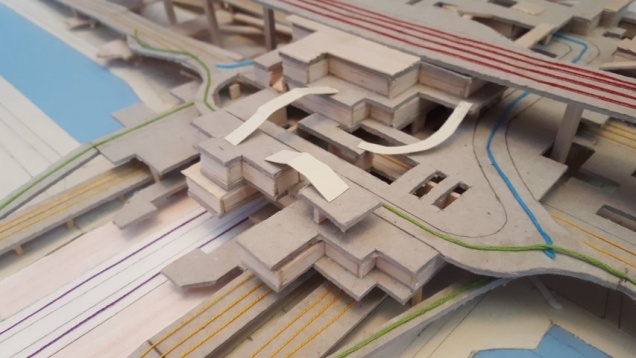 Iulia Drăghici // Infrastructură hibridă 