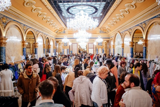 Open call pentru designeri la V for Vintage 20