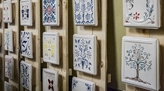ASOCIAȚIA IMBOLD // TERACOTA MEDIAȘ POP-UP SHOP LA ACUARELA 
