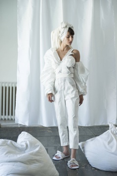 ANDREEA MICLE // HUMAN, INTERRUPTED