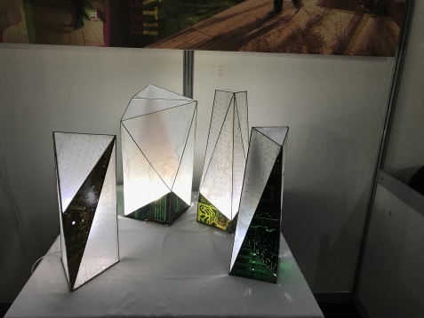 GEORGIANA ROMAN // TECHNO LIGHTING