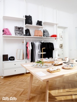 AlbAlb, un nou concept de spațiu dedicat artei și designului, s-a deschis în București