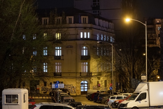 Case luminate în Cartierul Creativ