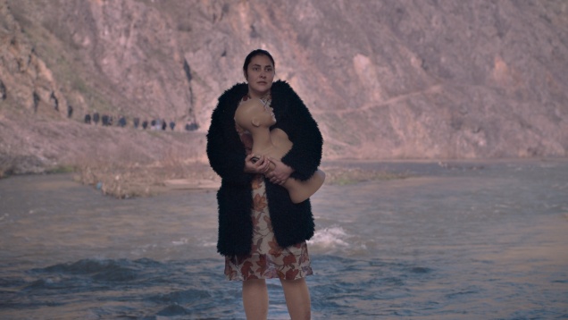 Dumnezeu există și numele lui e Petrunija rulează începând de astăzi în cinematografele din România