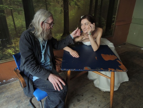 Documentary Mondays revine–acum, la voi acasă