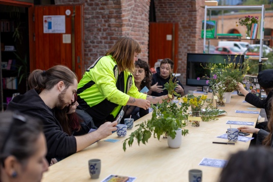 ȘI NOI LOCUIM AICI-  expoziție colectivă – finalul proiectului Biograme urbane