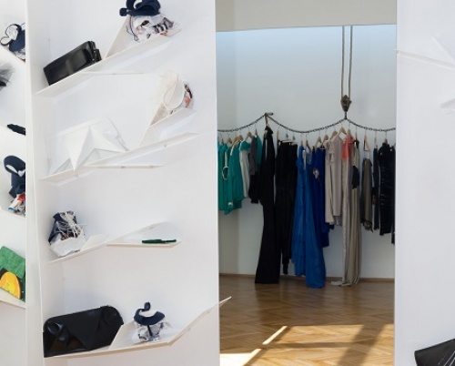 BAND OF CREATORS CONCEPT STORE // High summer hit dress
