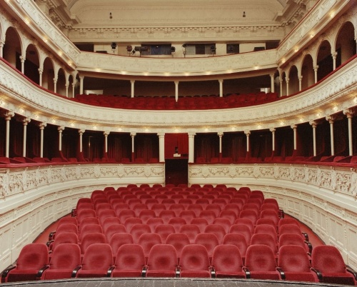 Spectacol la TEATRUL ODEON